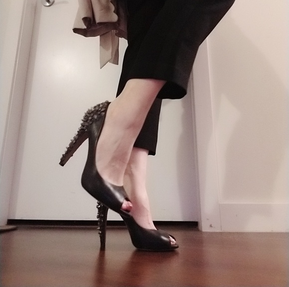 Sam Edelman spikey heels sz 39 - Picture 2 of 4